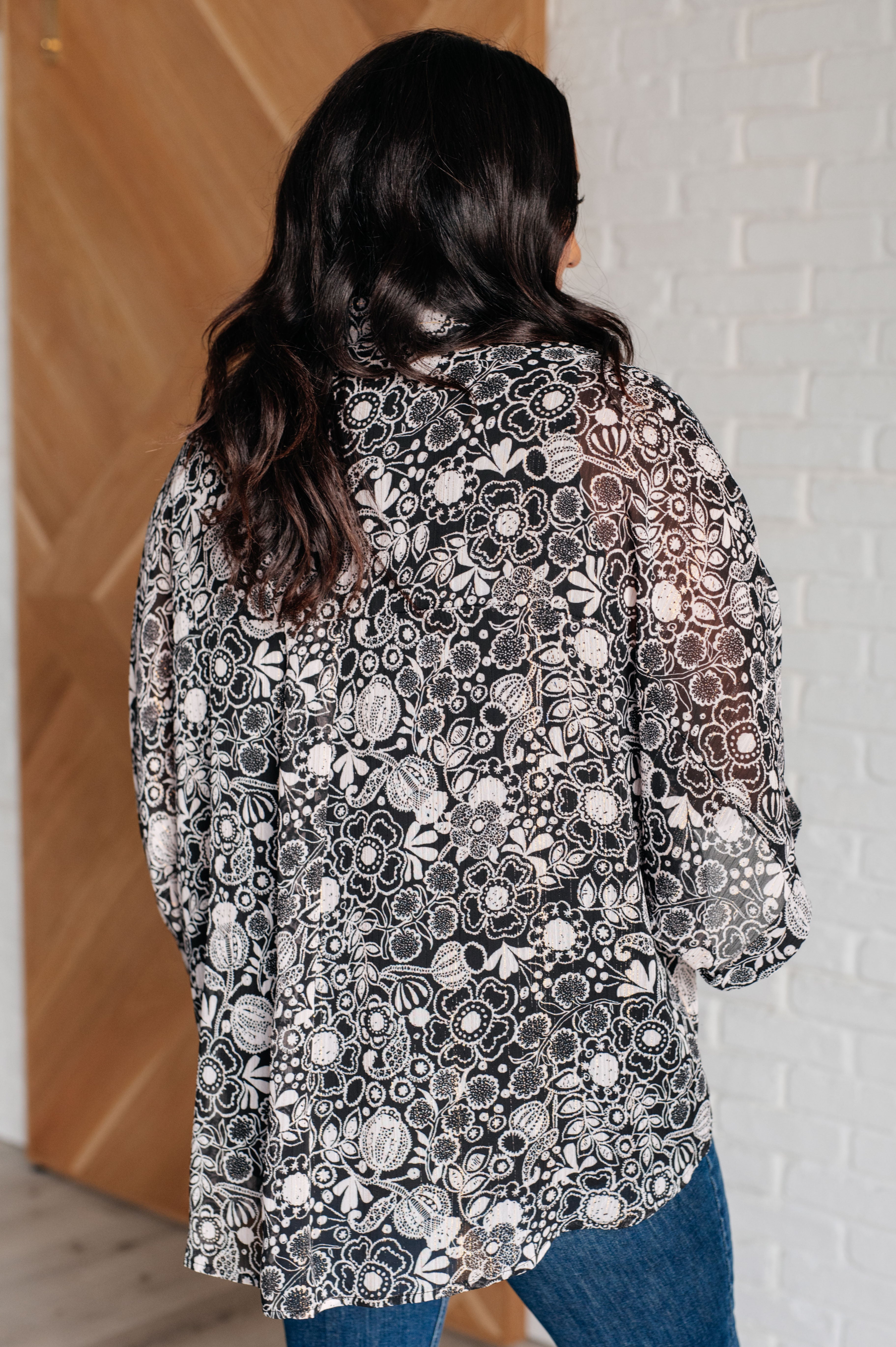 Work All Day Floral Top - Charming Charlie