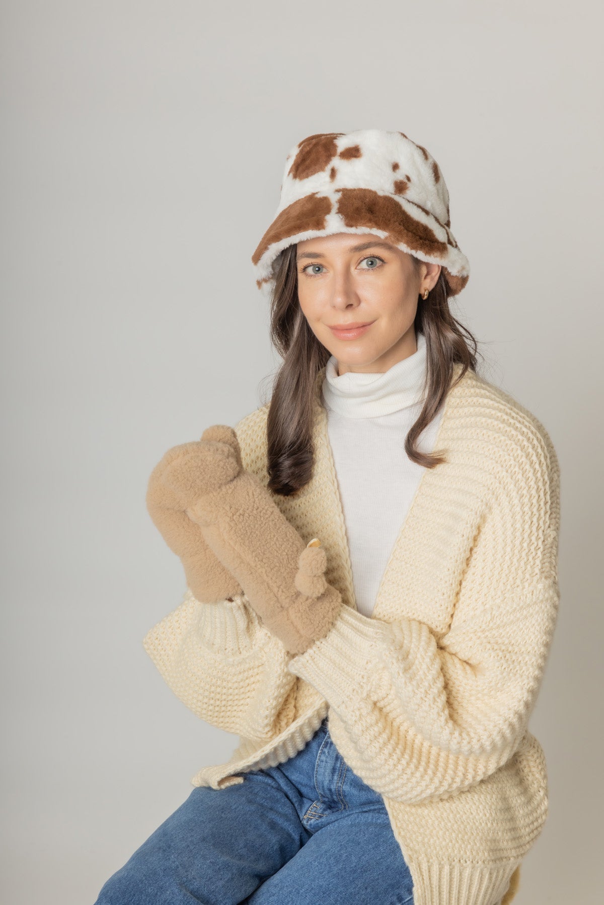 Sherpa Mittens With Velvet Ribbon - Charming Charlie