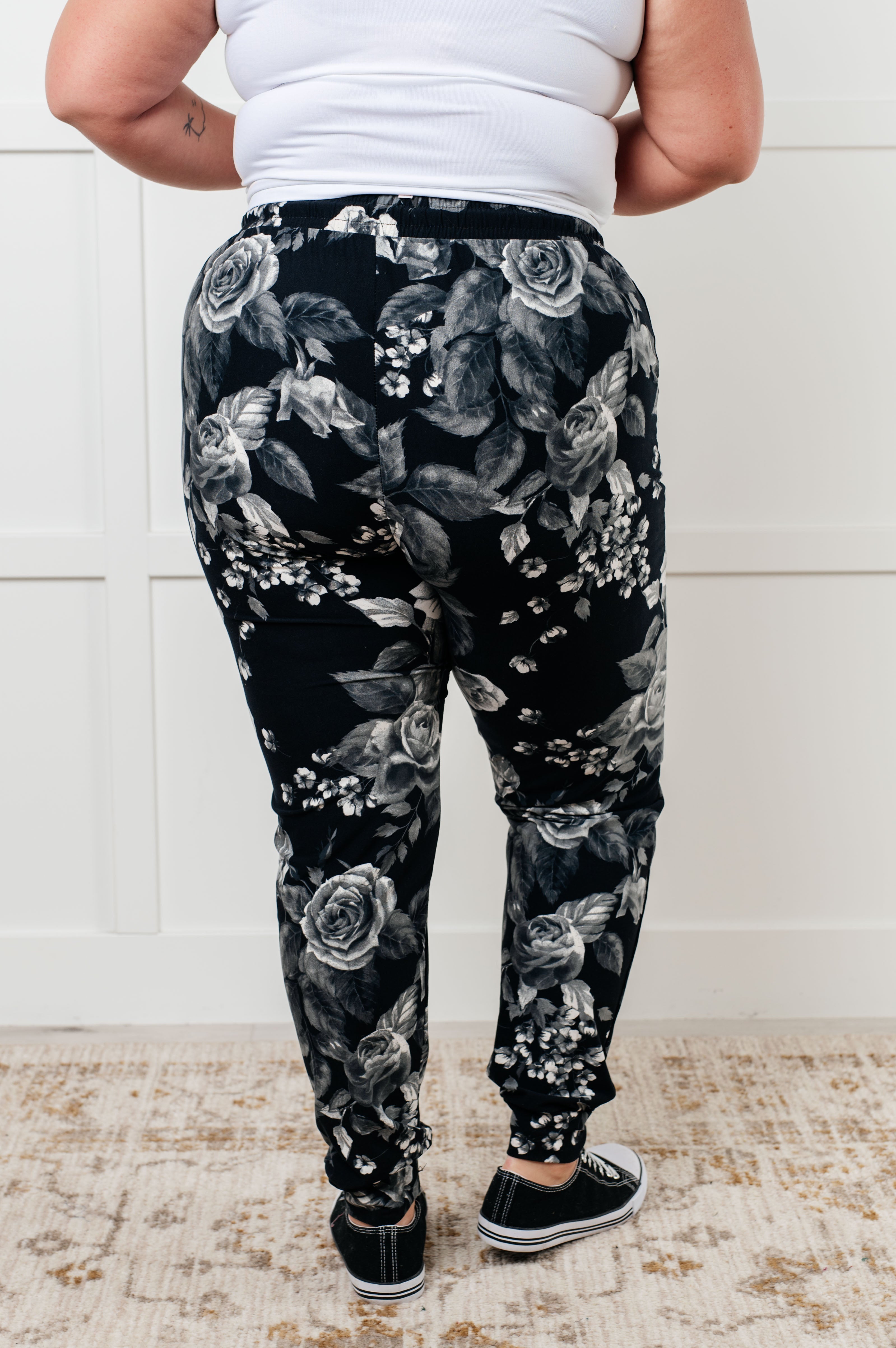 Your New Favorite Joggers in Rose Print - Charming Charlie
