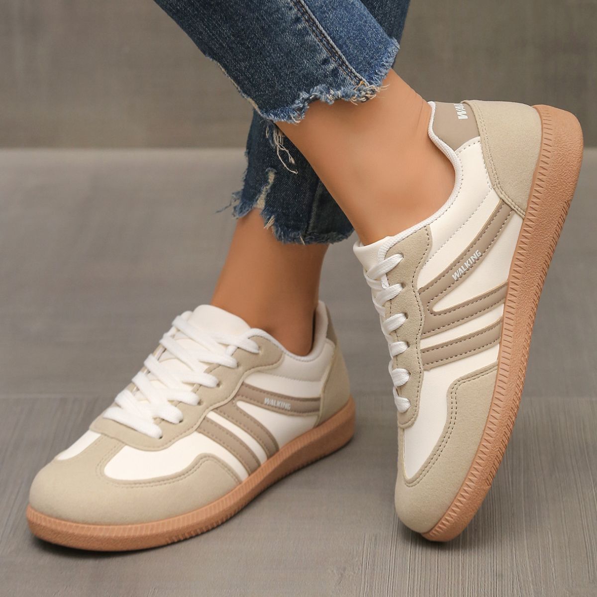 Round Toe Lace-Up Canvas Sneakers