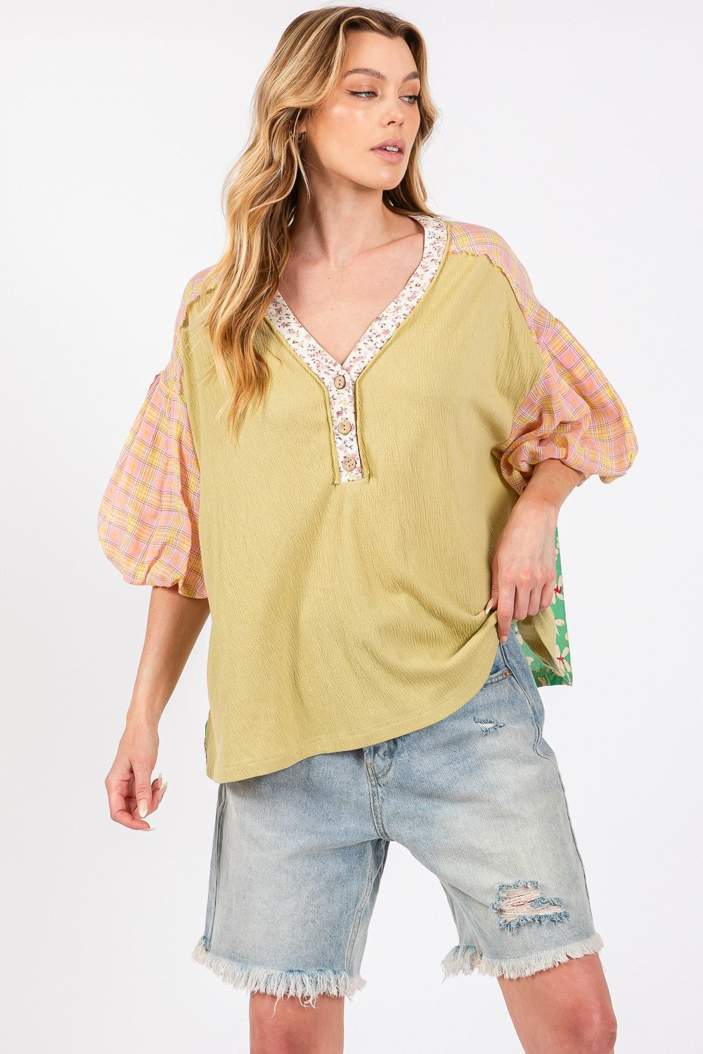 SAGE + FIG Color Block Bubble Sleeve Top - Charming Charlie