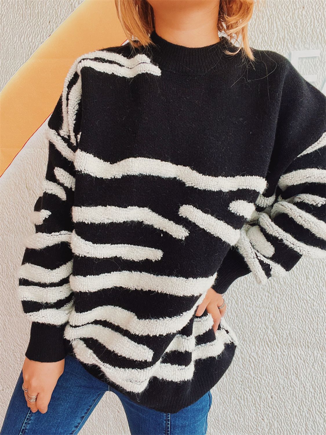 Contrast Round Neck Long Sleeve Sweater - Charming Charlie