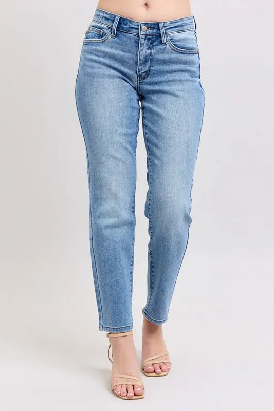 Judy Blue Full Size Wash Thermal Straight Jeans with Pockets