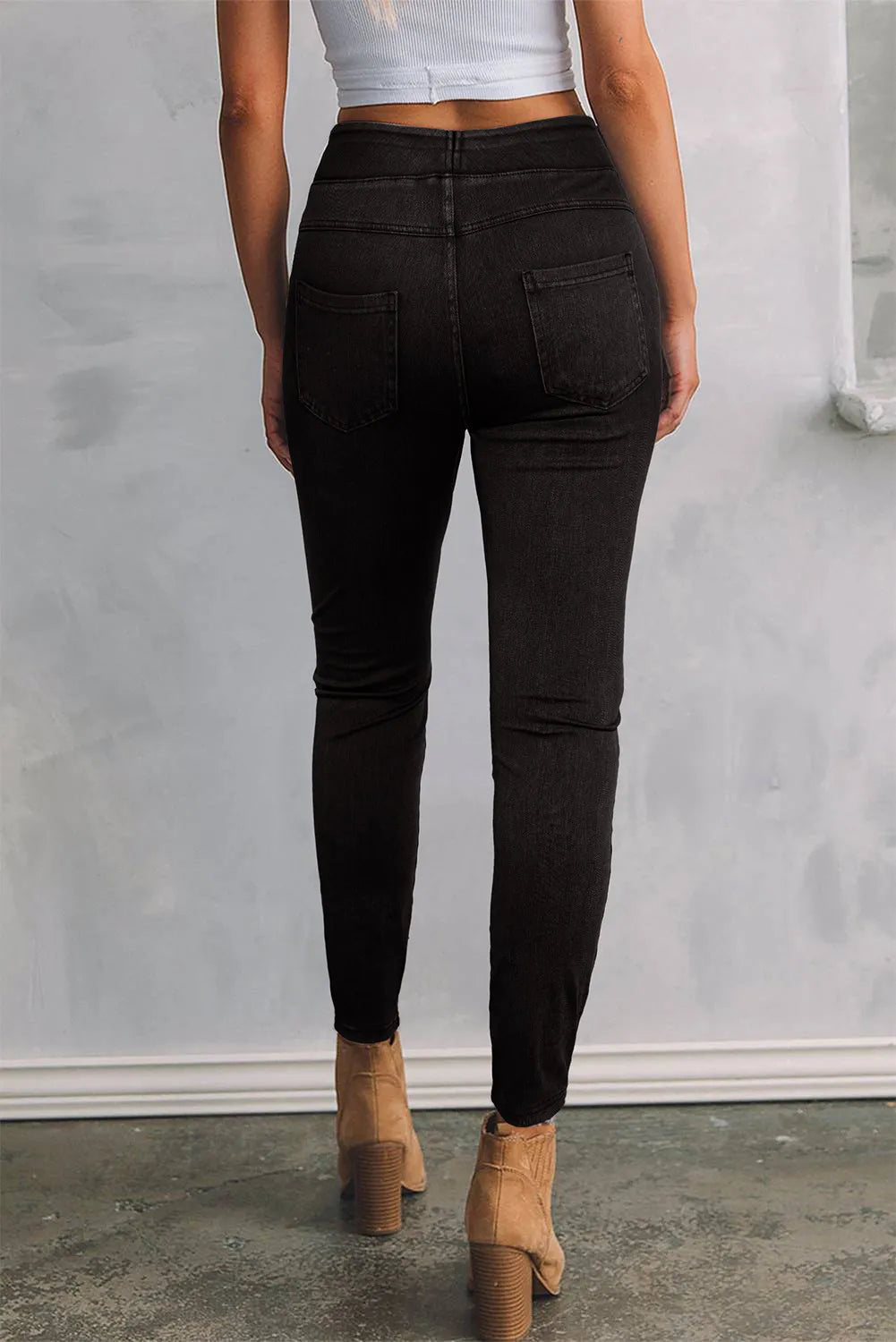 Skinny Jeans with Pockets - Charming Charlie