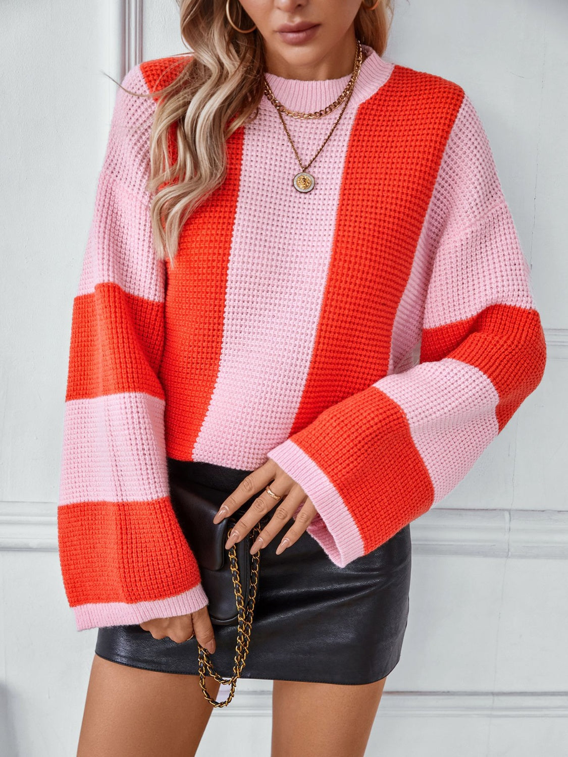 Color Block Round Neck Long Sleeve Sweater - Charming Charlie