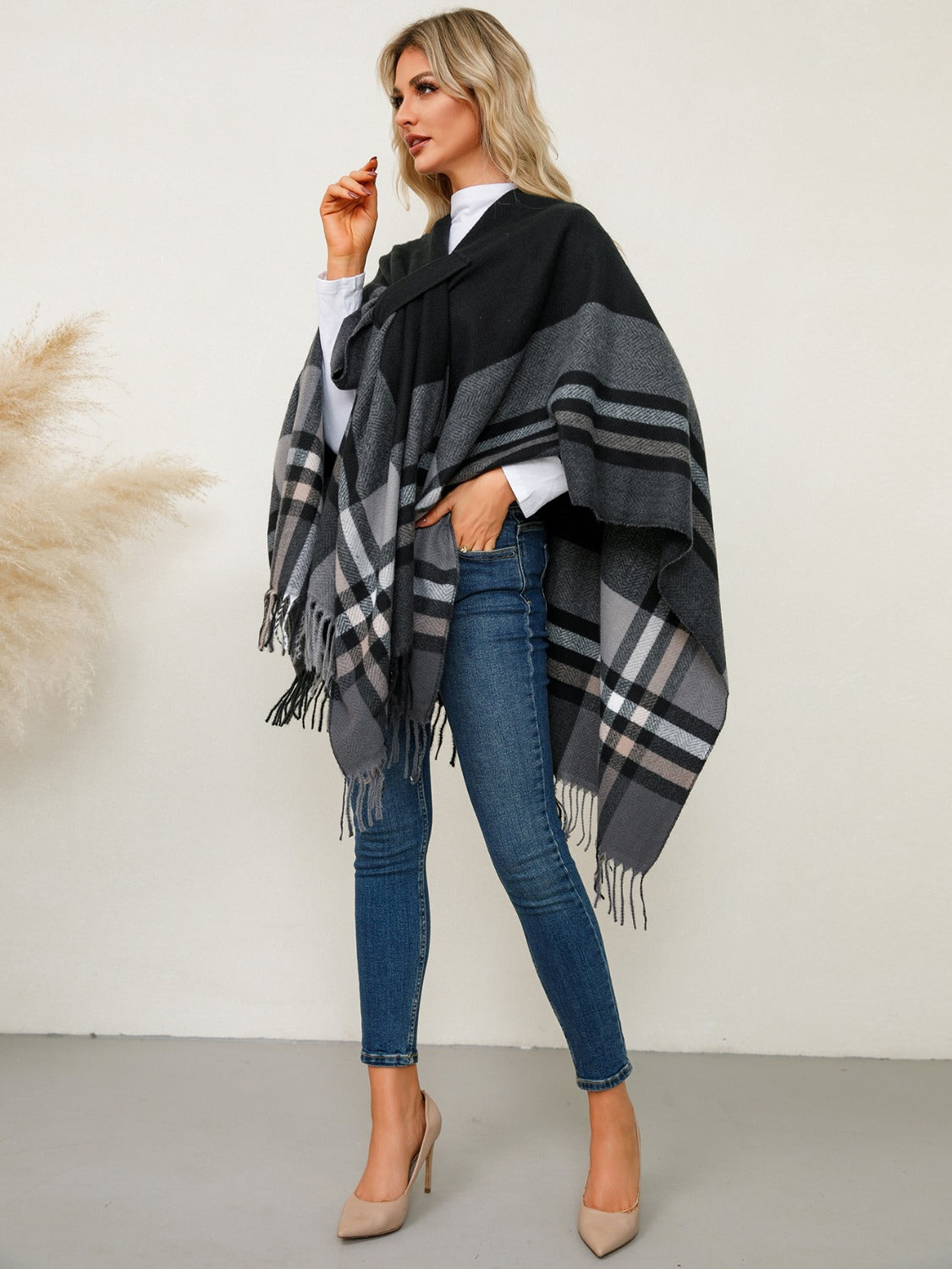 Fringe Contrast Plaid Poncho - Charming Charlie