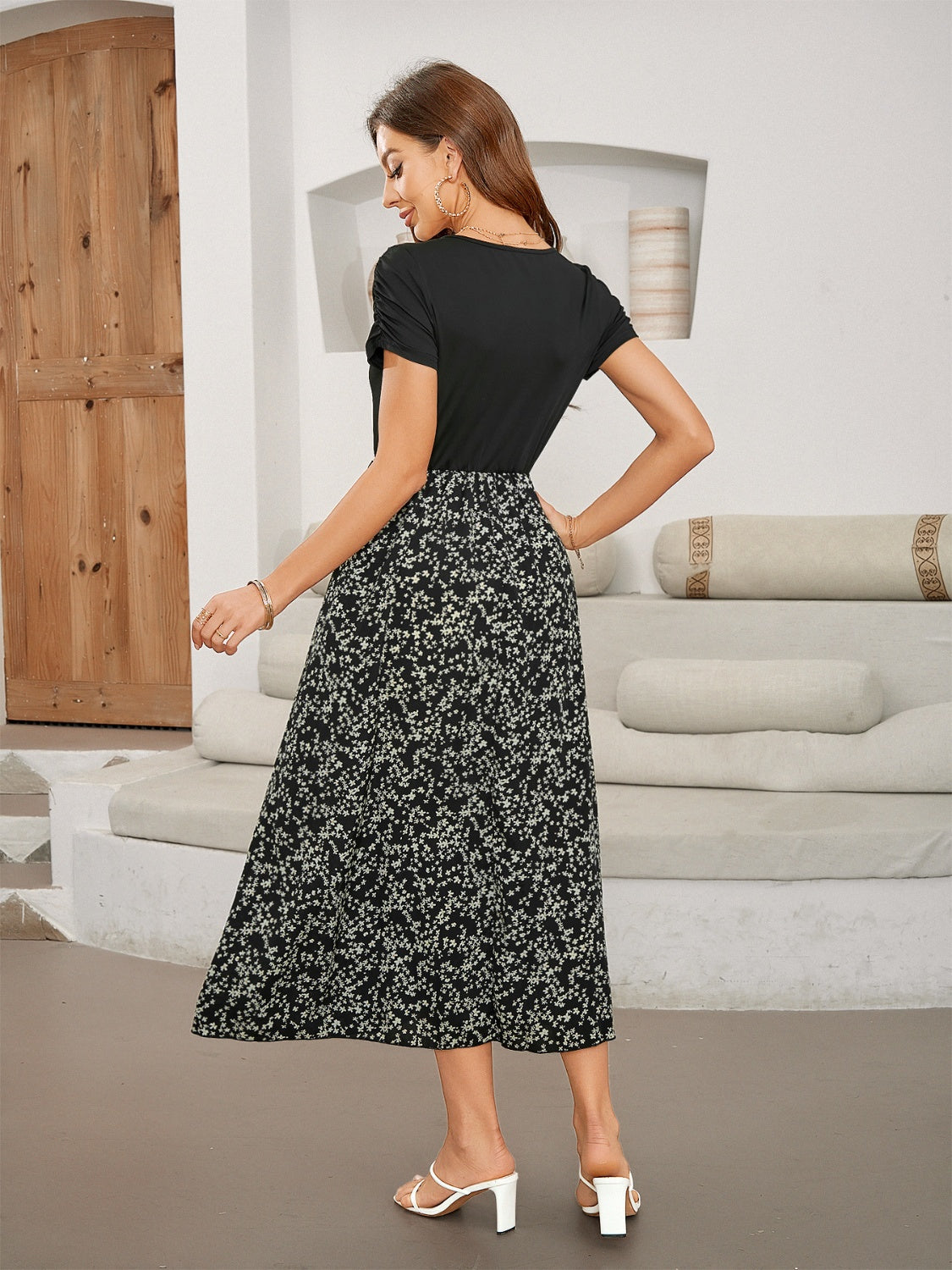 Printed Round Neck Short Sleeve Midi Dress - Charming Charlie