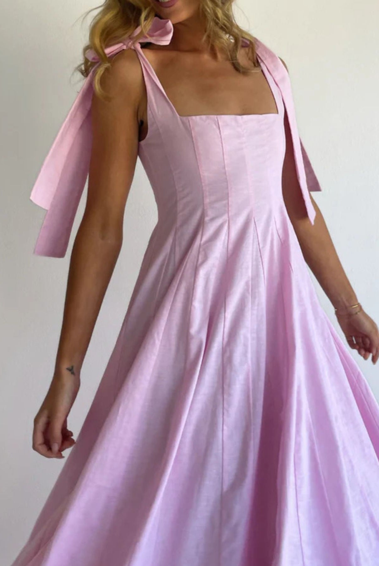 be64caaf-61b8-4da6-80ac-83a753873bf7-Max