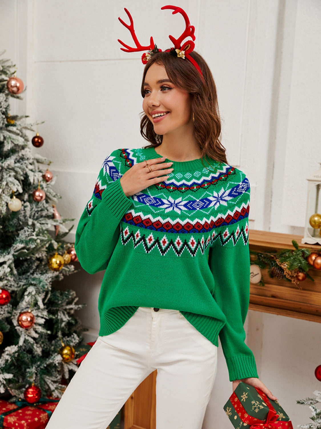Geometric Round Neck Long Sleeve Sweater - Charming Charlie