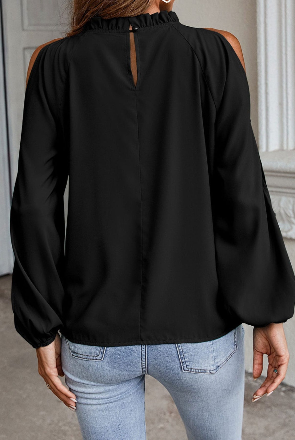 cf324a99-6abc-4926-b85c-e601beb64f16-Max