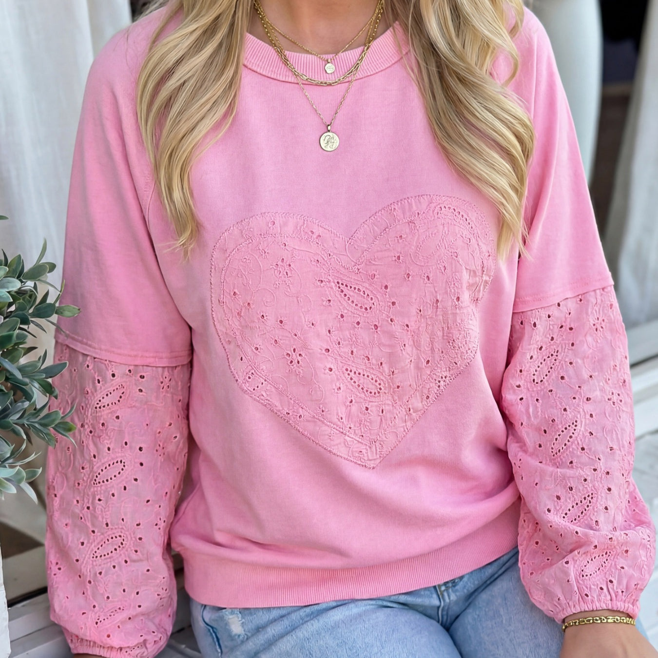 cf58c9d0-5c1f-42fc-adca-169769b9ad22-Max