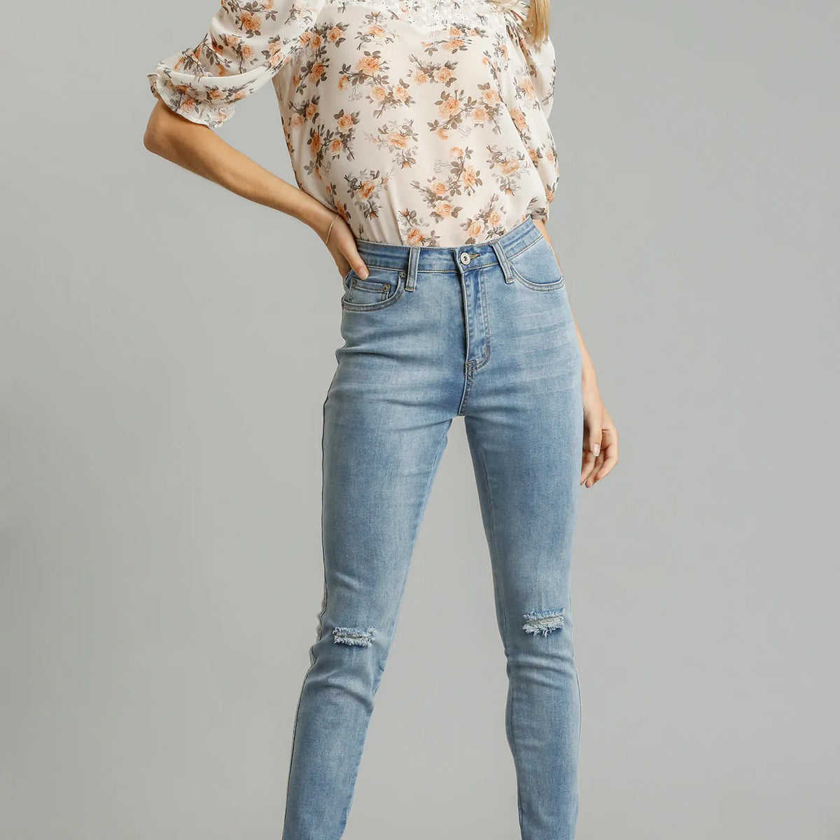 Faulkner Pants Lt Denim by Umgee