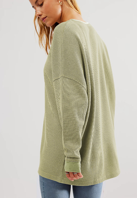 Round Neck Long Sleeve Sweatshirt - Charming Charlie