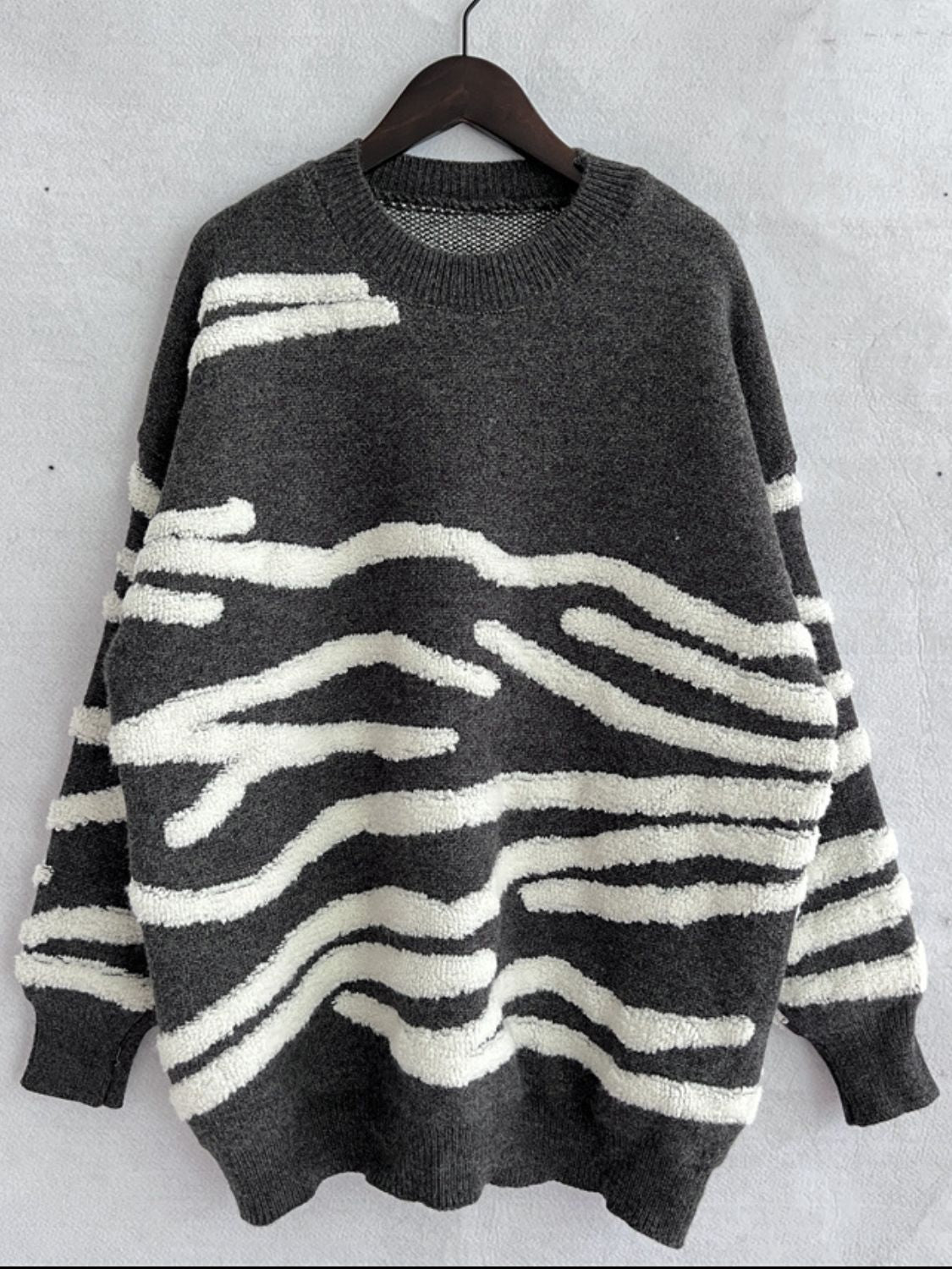 Contrast Round Neck Long Sleeve Sweater - Charming Charlie