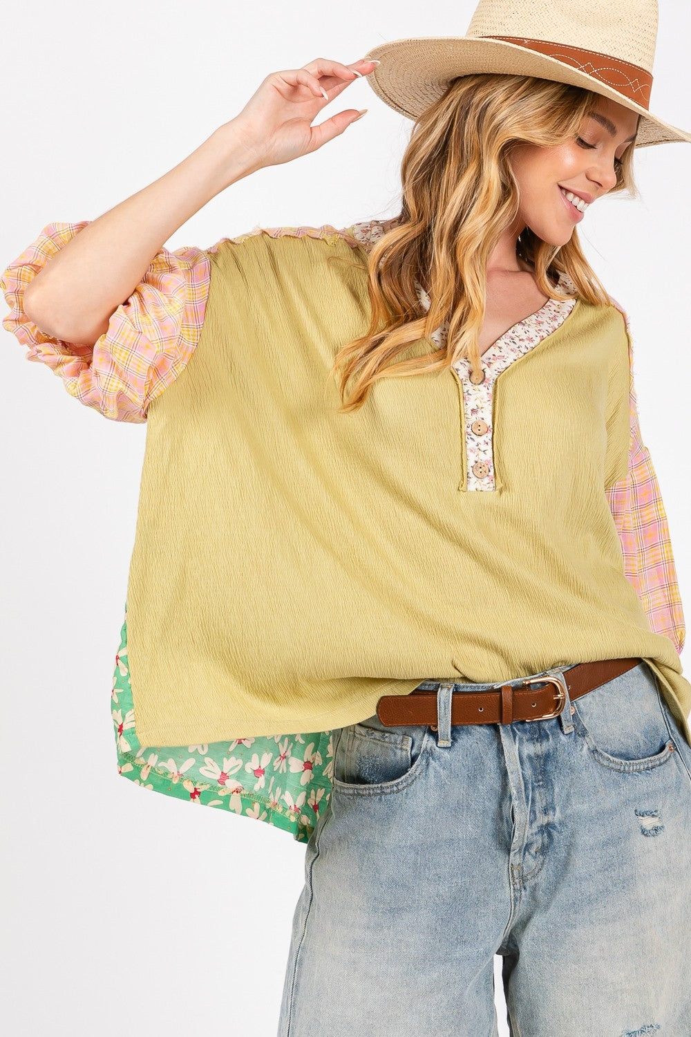 SAGE + FIG Color Block Bubble Sleeve Top - Charming Charlie