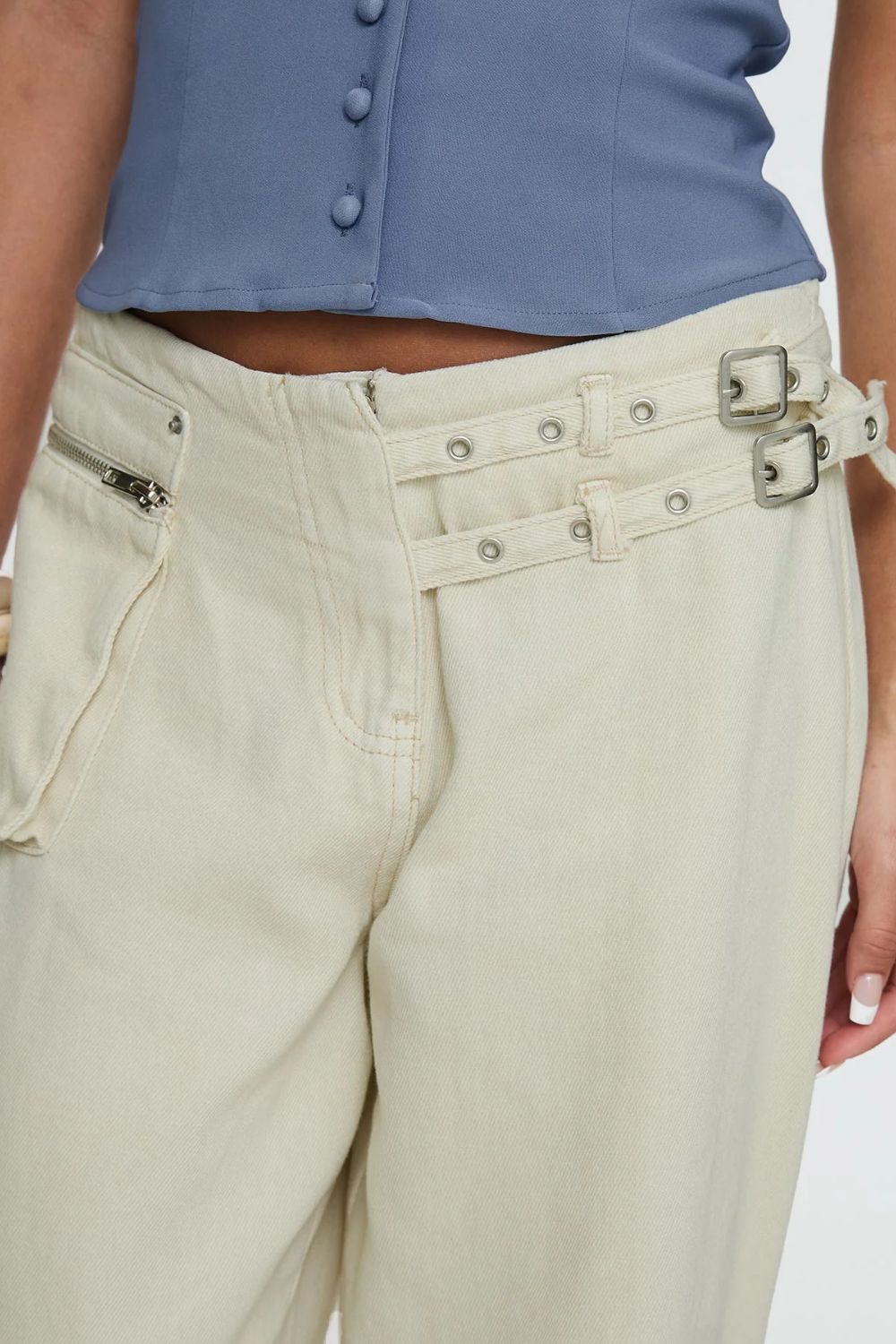 Wide Leg Jeans with Pockets - Charming Charlie