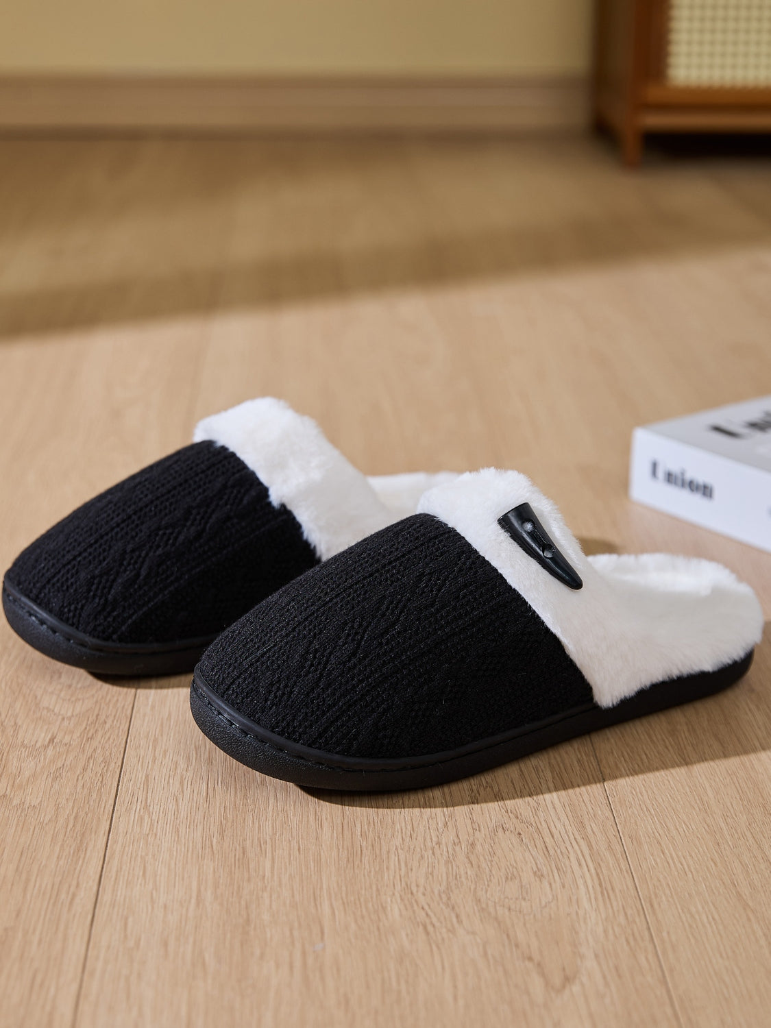 Horn Buckle Furry Texture Flat Slippers - Charming Charlie