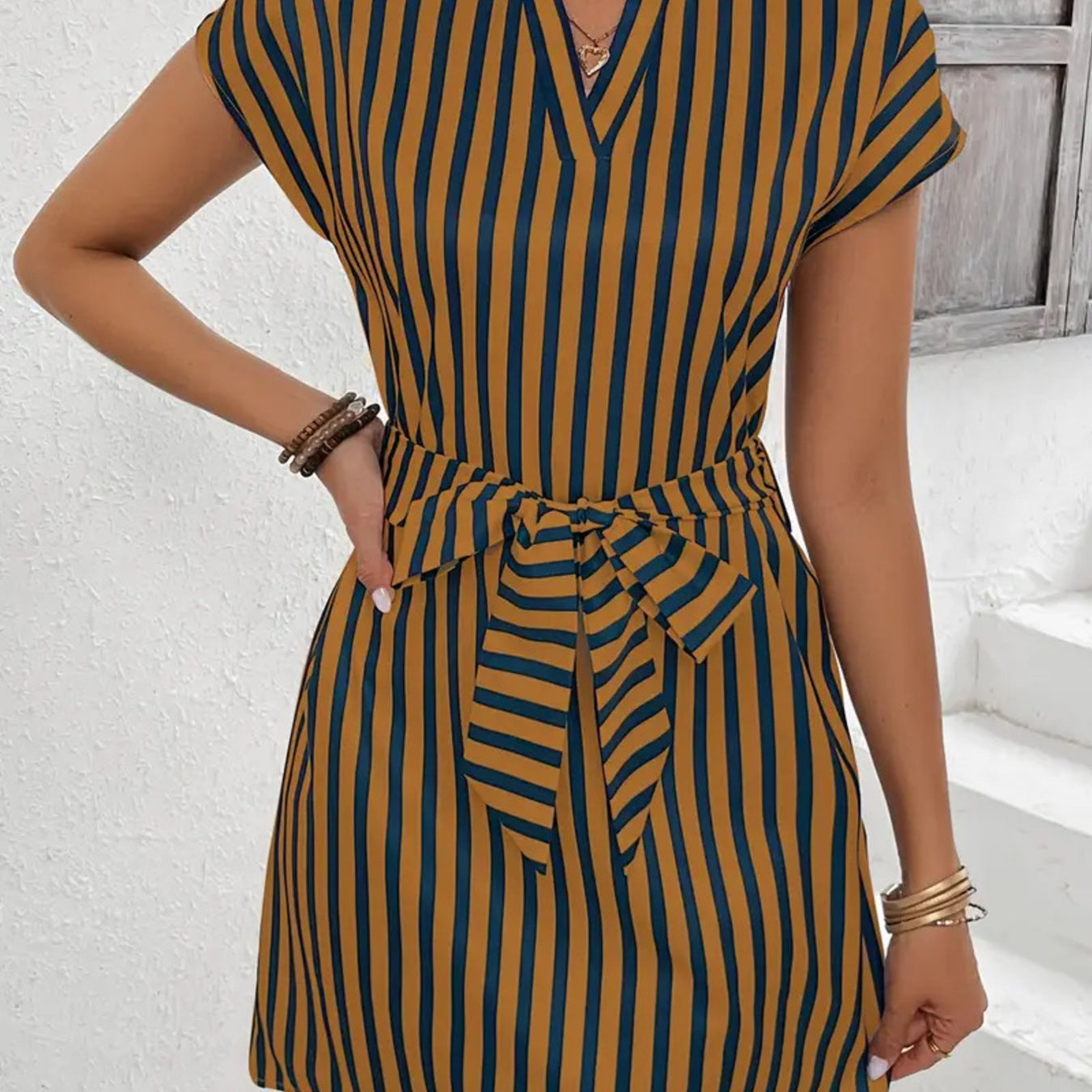 dbafe08f6a2e43b3bf39a5f063f53a49-Max