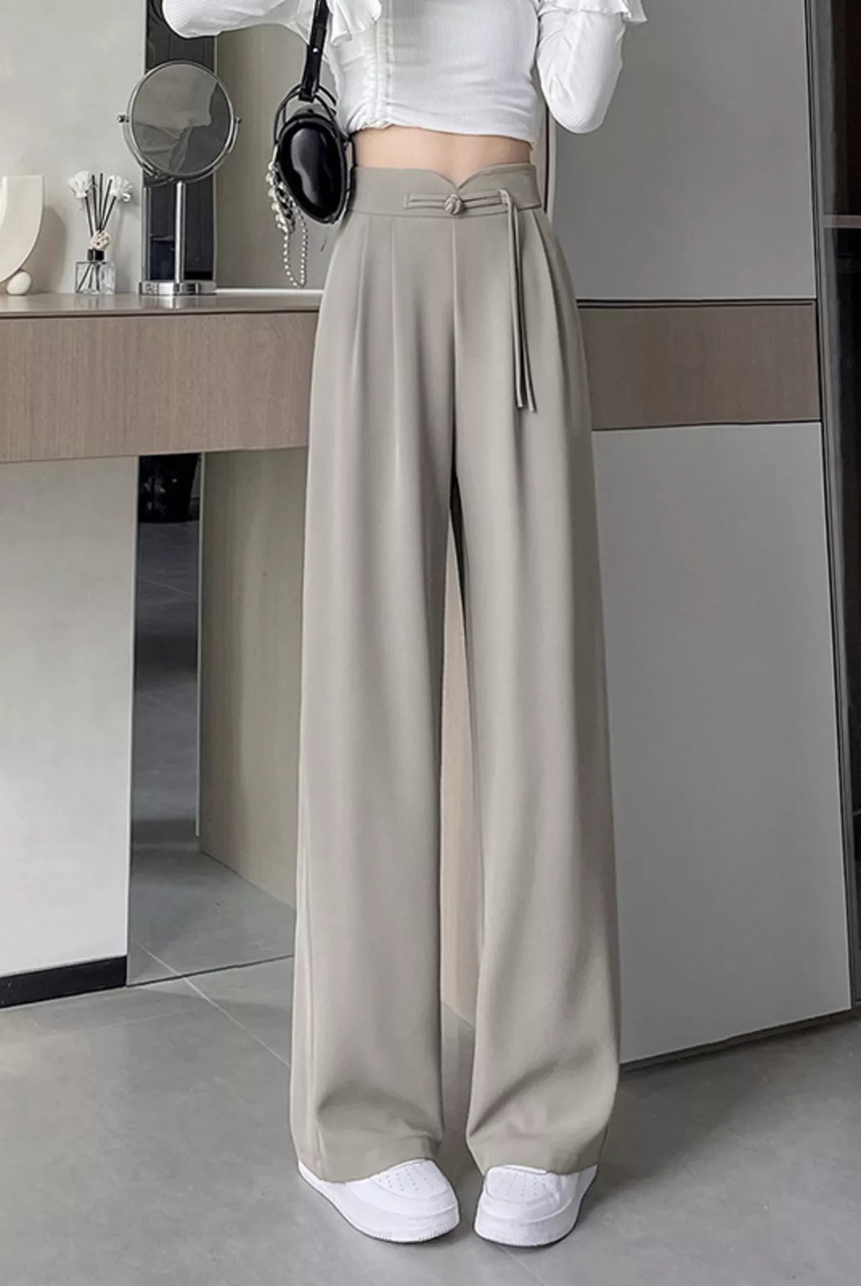 dfe2dd05173b4b9fbaa0f791b6bfb286-Max-Origin