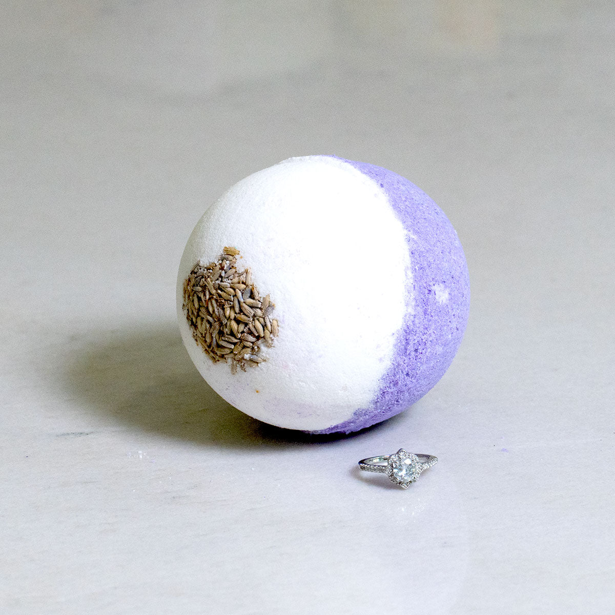 Dreamy Lavender 10oz Jewelry Bath Bomb - Charming Charlie