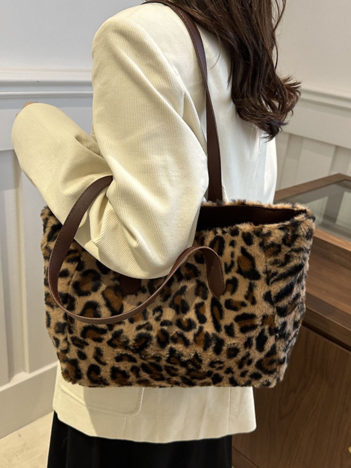 Leopard Fluff Tote Bag - Charming Charlie