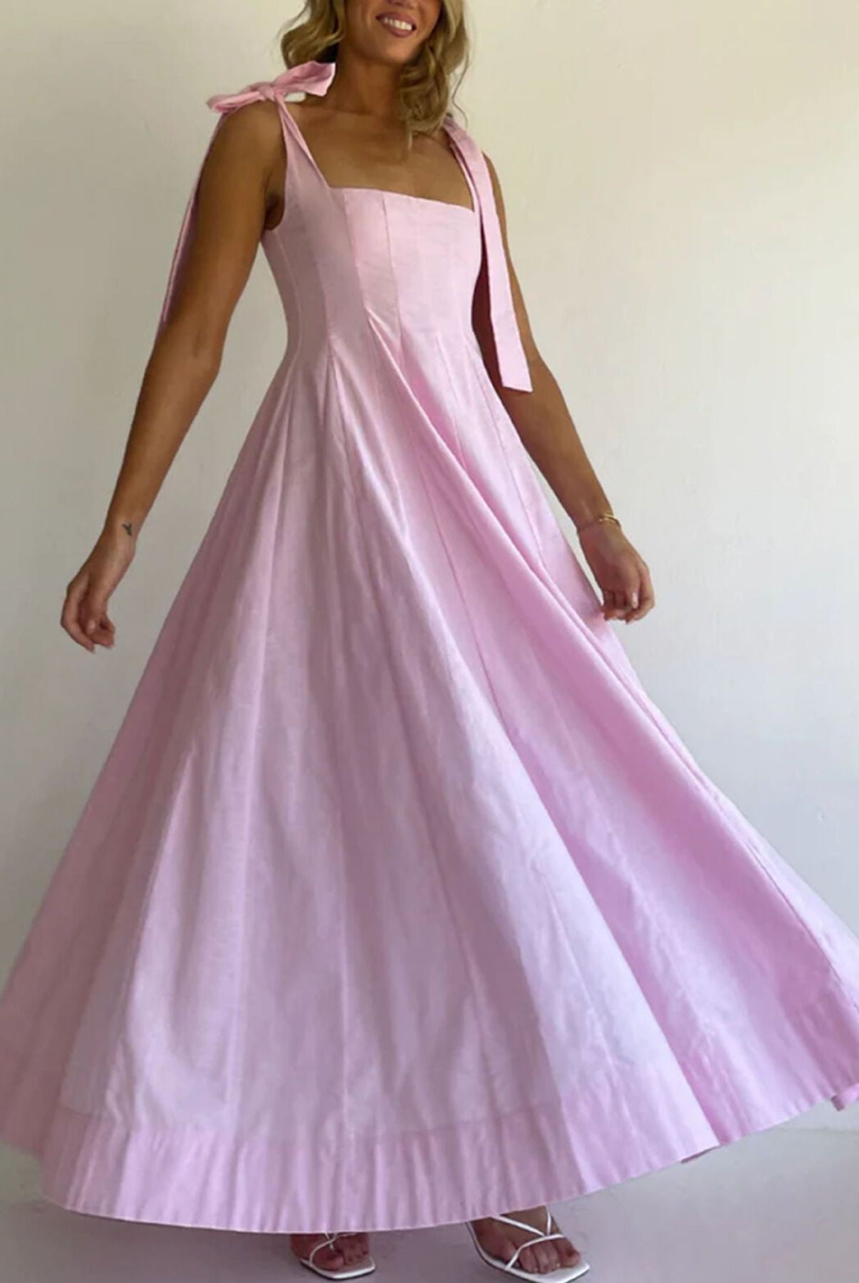 ea2e8d46-a7b9-4e23-8490-8ee765e4f0ae-Max