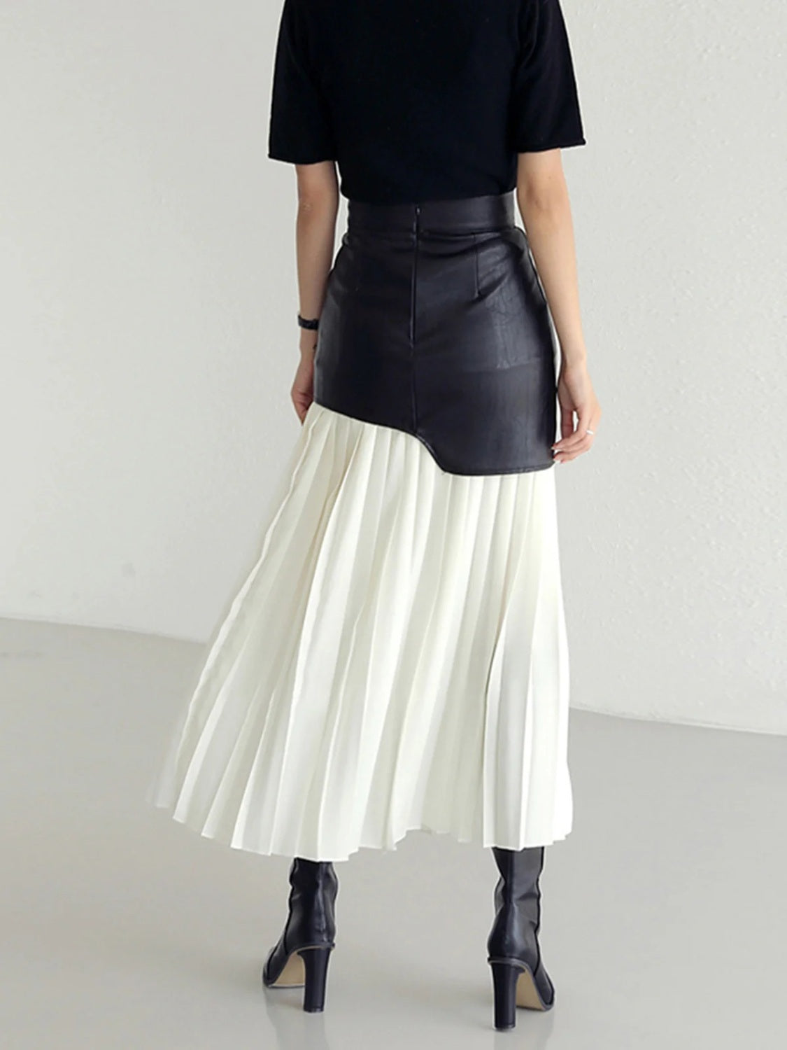 Pleated Contrast High Rise Skirt - Charming Charlie