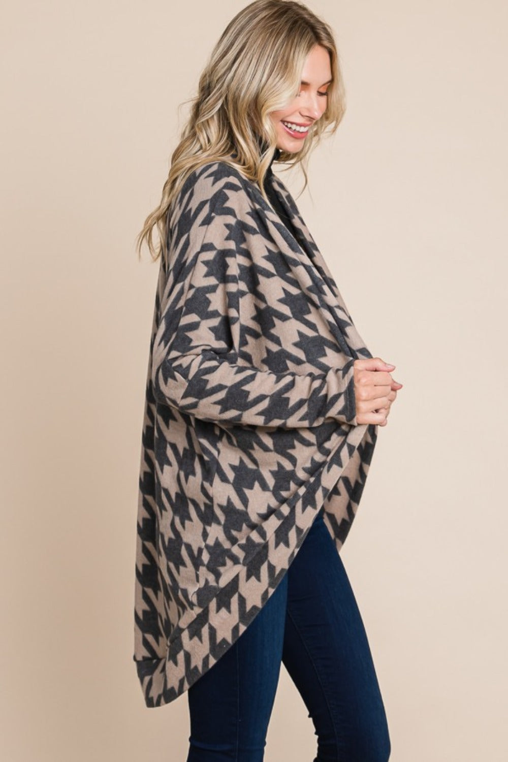BOMBOM Houndstooth Open Front Cocoon Knit Cardigan - Charming Charlie