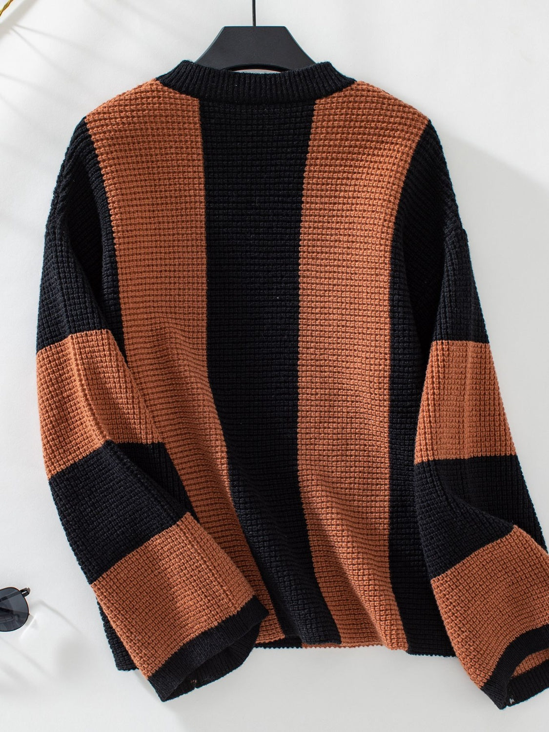 Color Block Round Neck Long Sleeve Sweater - Charming Charlie
