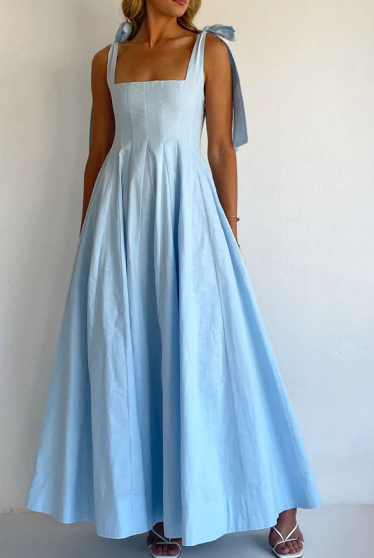 f80d307c-dc3d-4179-9b5a-3fefaf85a25d-Max