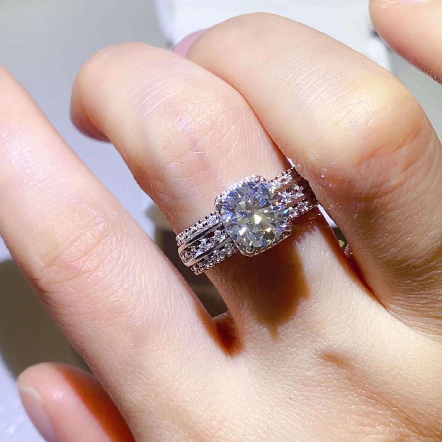 2 Carat Moissanite 925 Sterling Silver Ring - Charming Charlie
