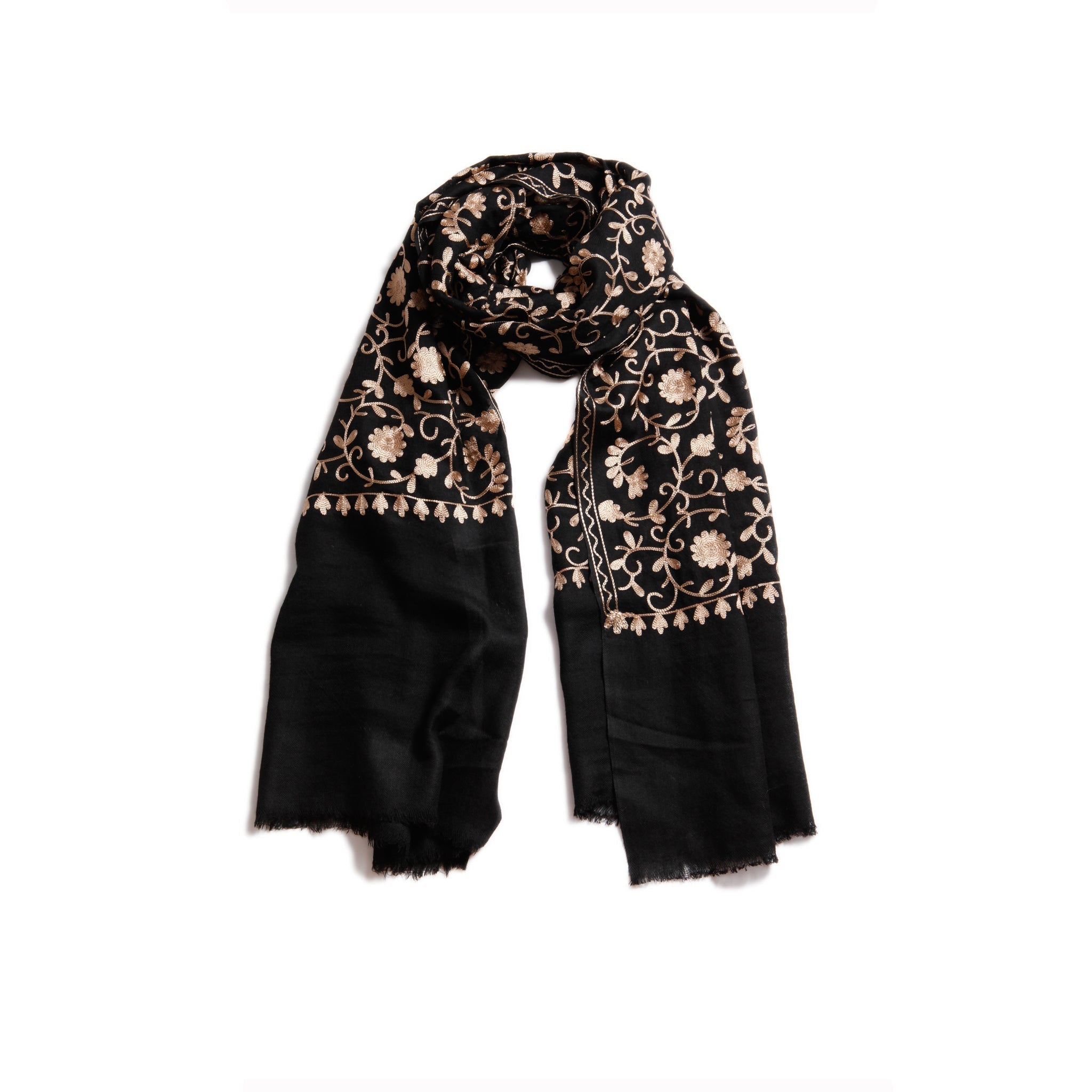 Flowered Embroidery - Charming Charlie