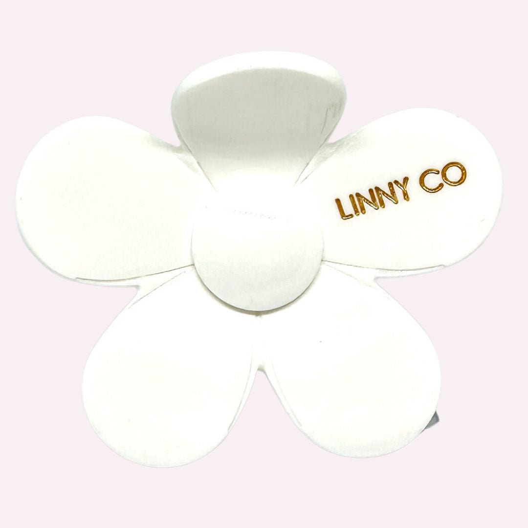 Gigi - Solid White - Charming Charlie