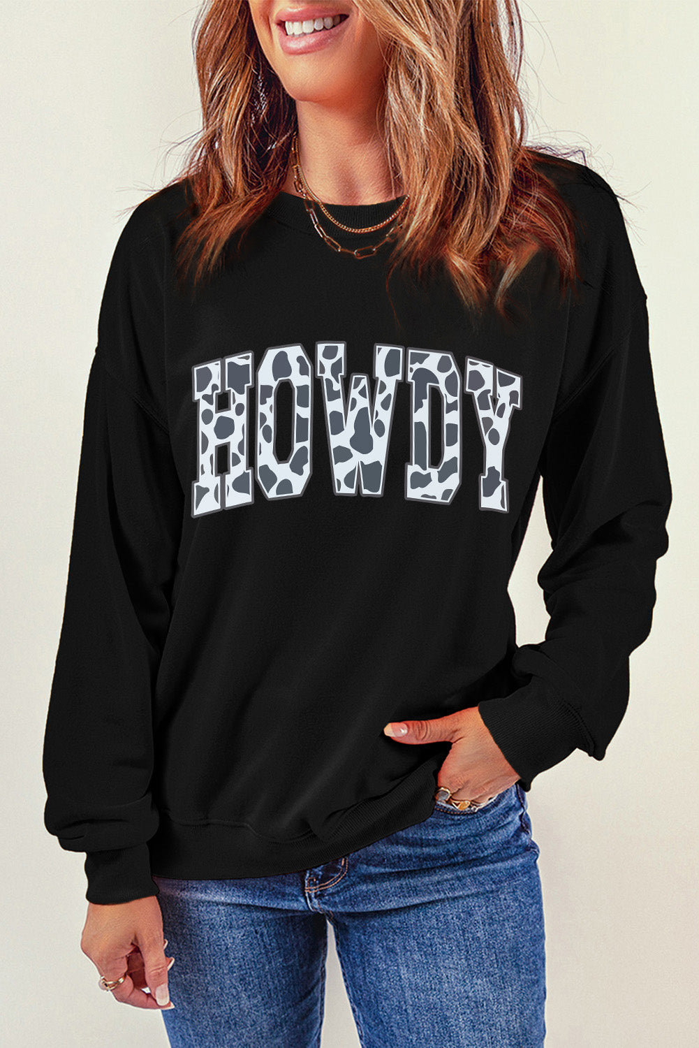 Round Neck Long Sleeve Howdy Graphic Sweatshirt - Charming Charlie