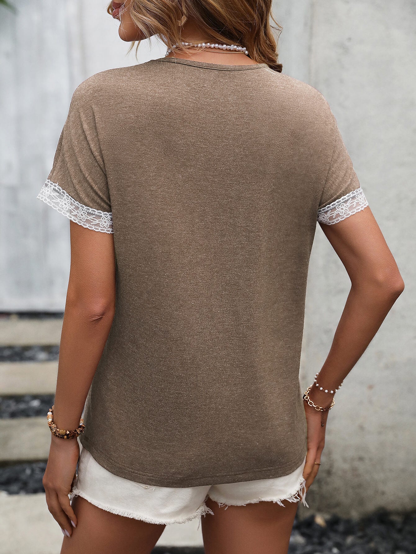 Contrast Round Neck Short Sleeve Tee - Charming Charlie