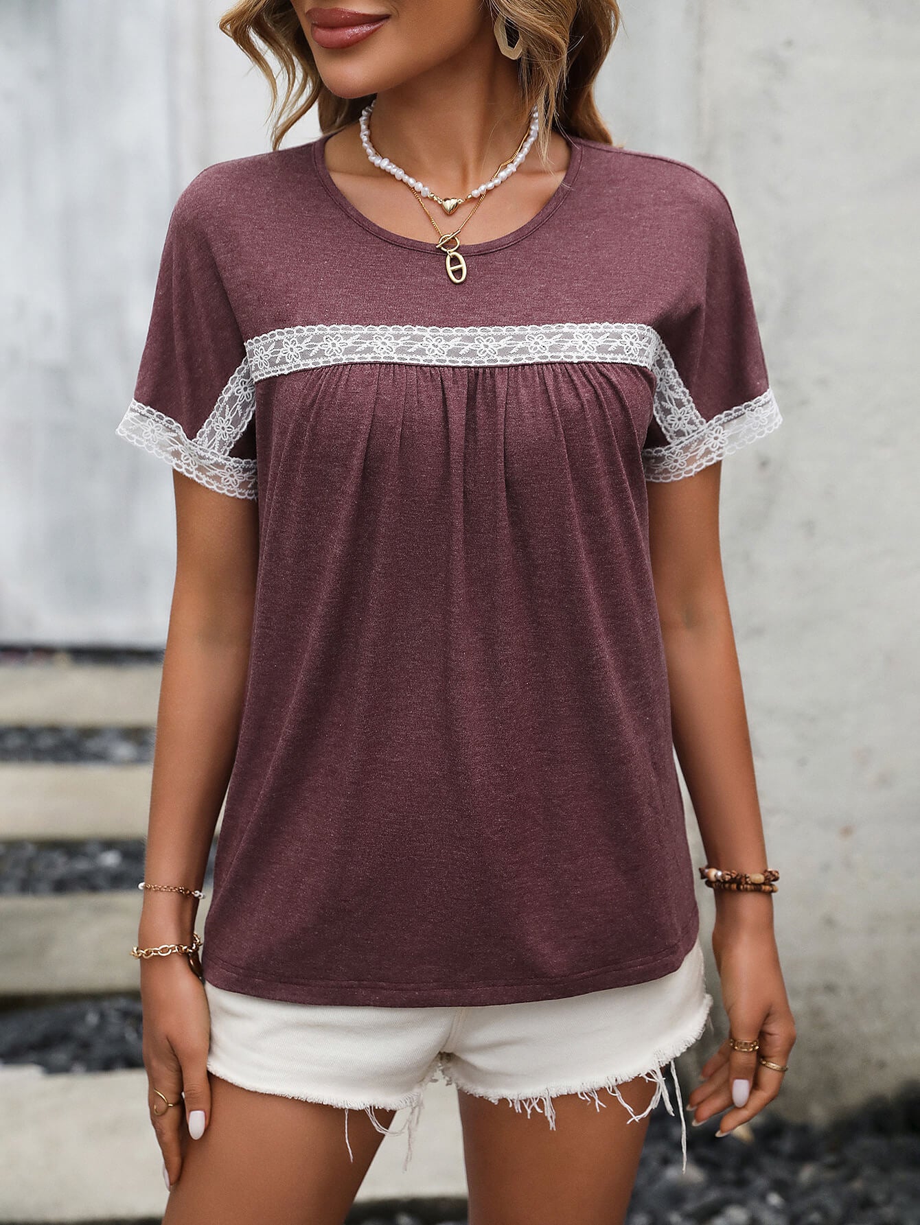 Contrast Round Neck Short Sleeve Tee - Charming Charlie