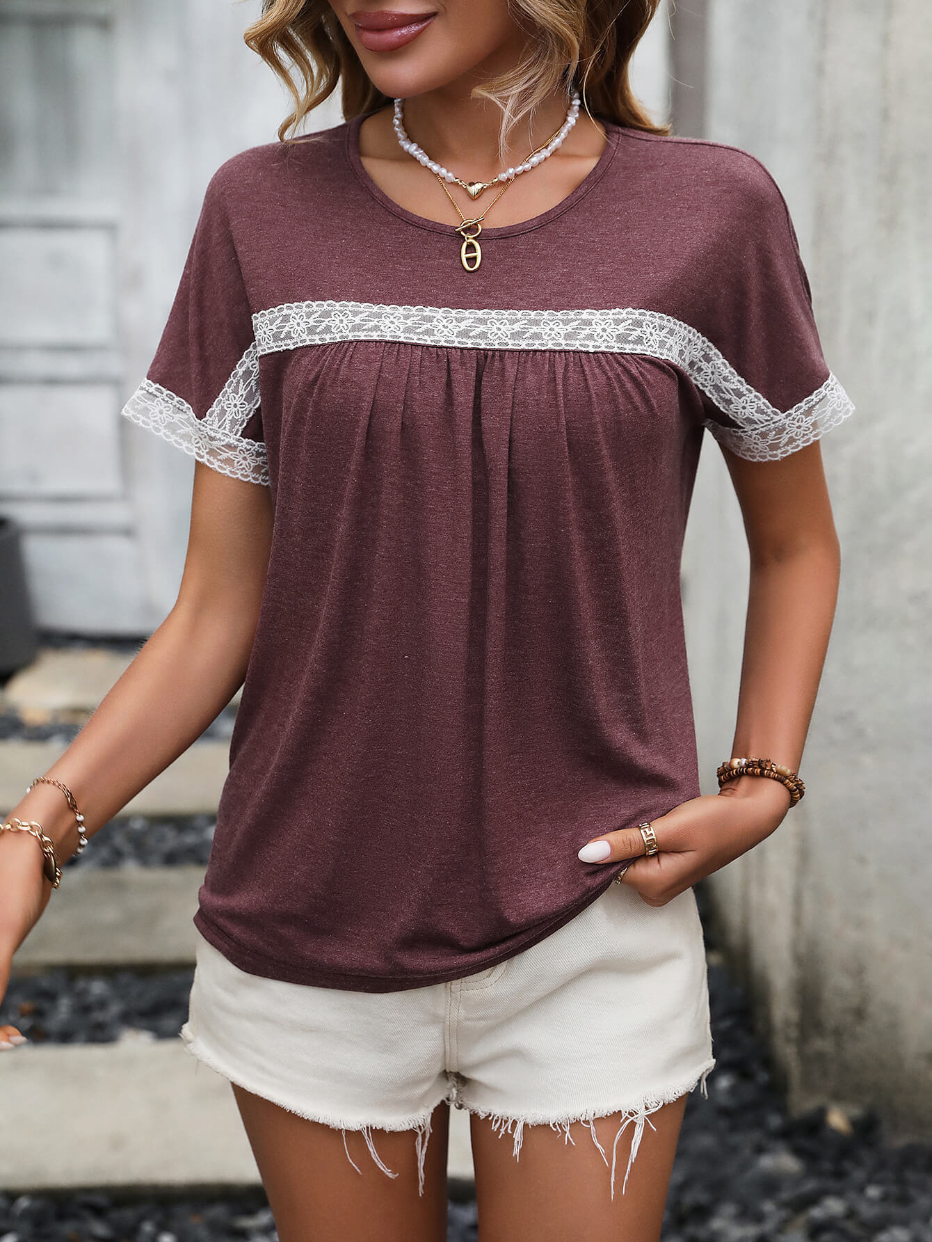 Contrast Round Neck Short Sleeve Tee - Charming Charlie