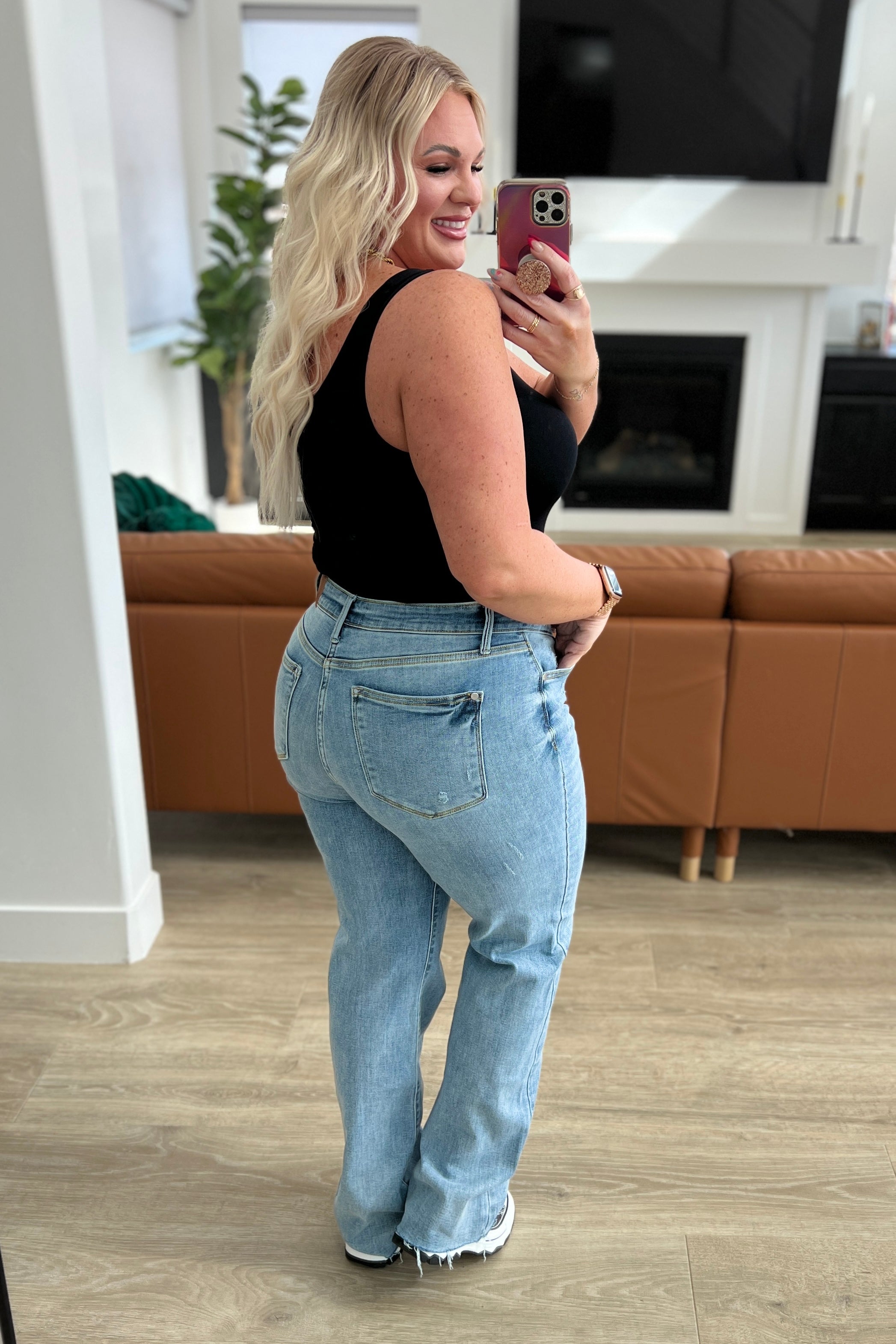 Mildred High Rise V Front Waistband Straight Jeans - Charming Charlie