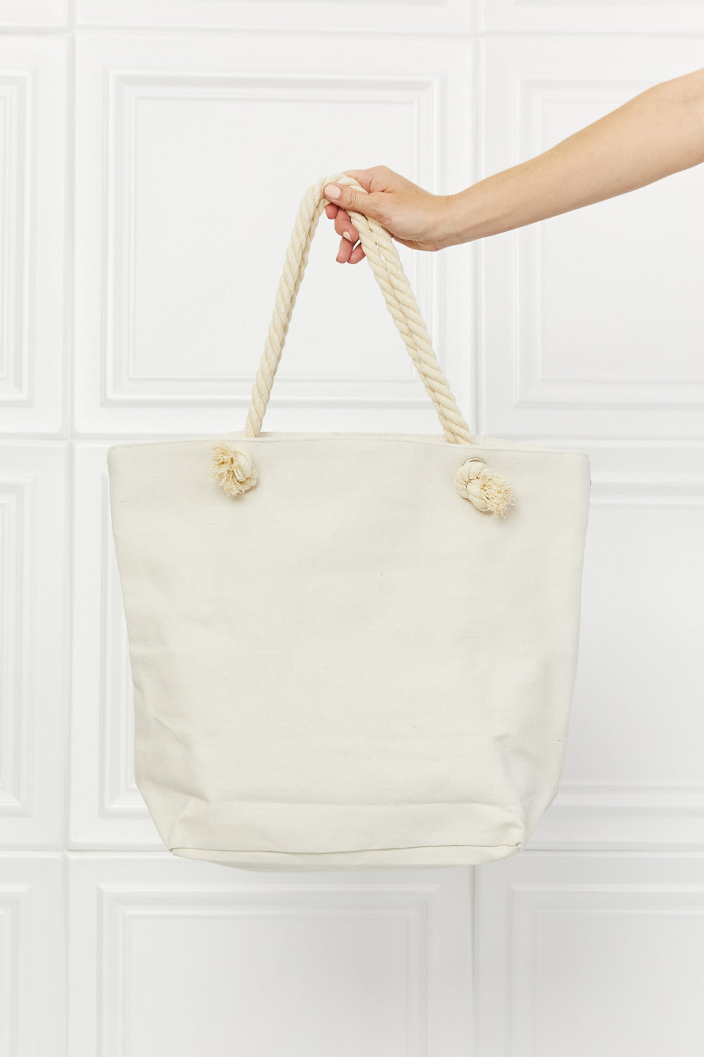 Picnic Date Tassle Tote Bag - Charming Charlie