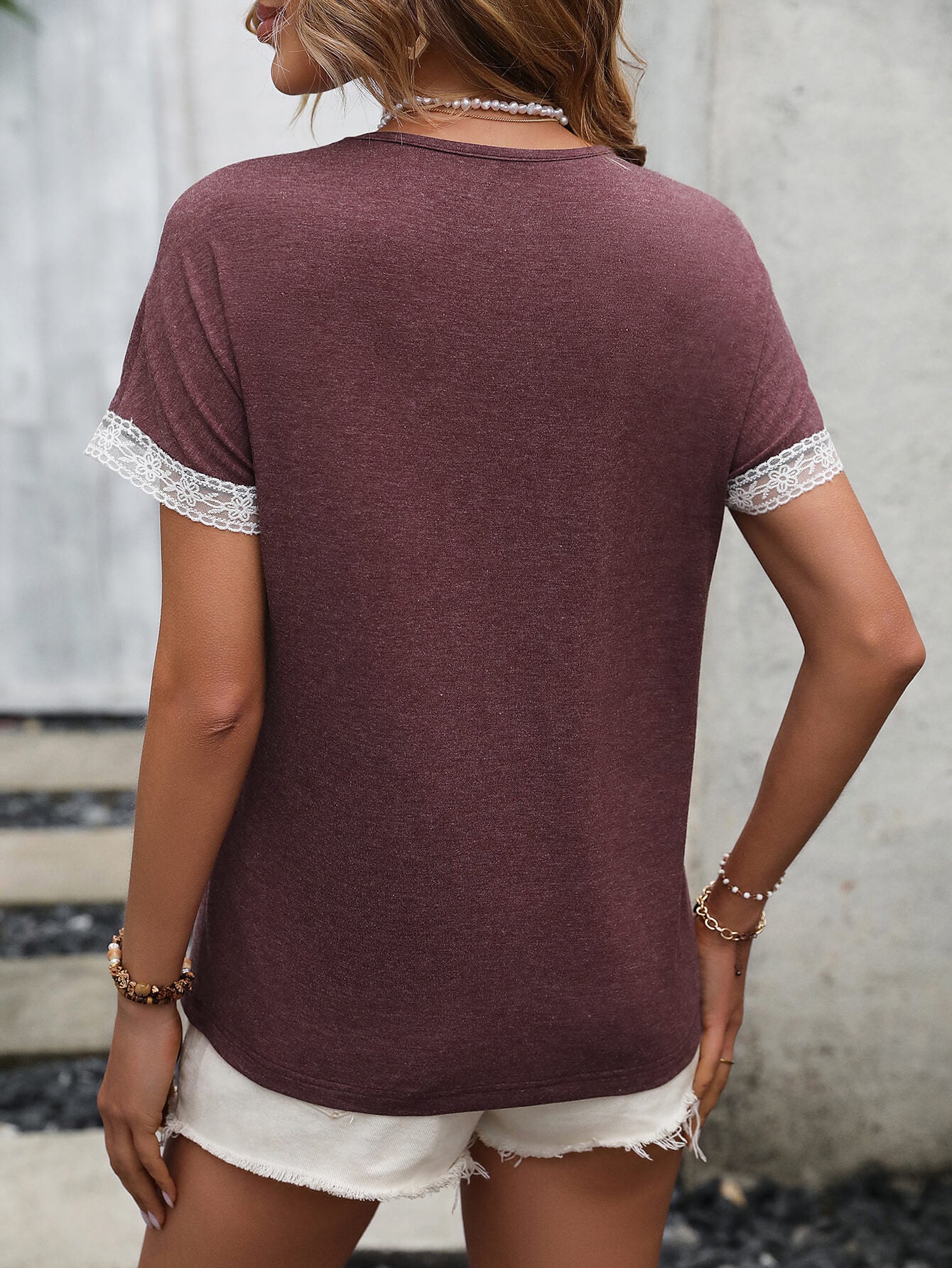 Contrast Round Neck Short Sleeve Tee - Charming Charlie