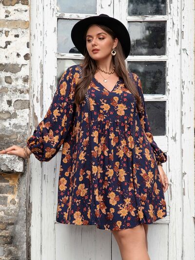 Plus Size Floral V-Neck Balloon Sleeve Dress - Charming Charlie
