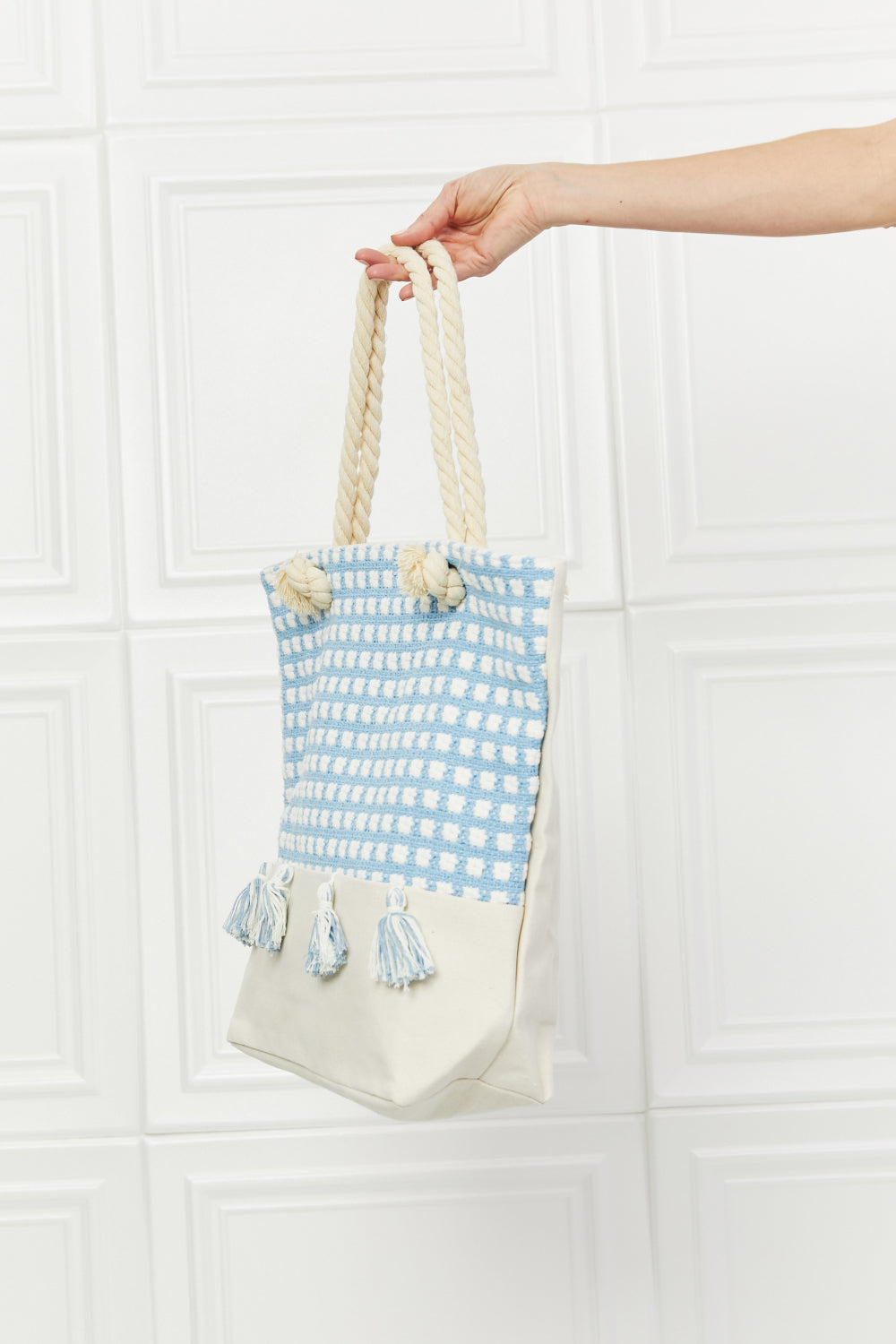 Picnic Date Tassle Tote Bag - Charming Charlie
