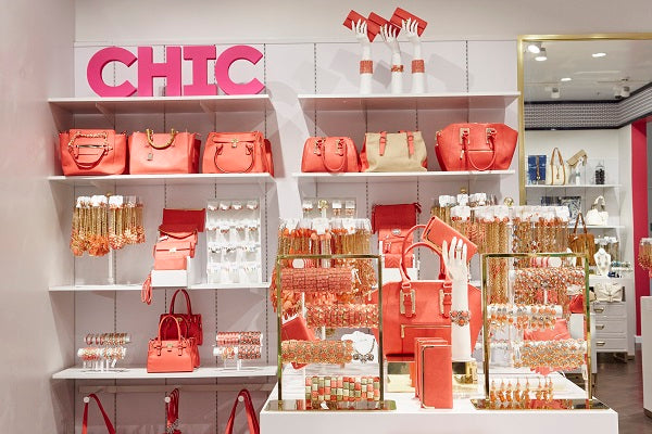 Tinelu Eus Charming Charlie Store Report: Charming Charlie Going