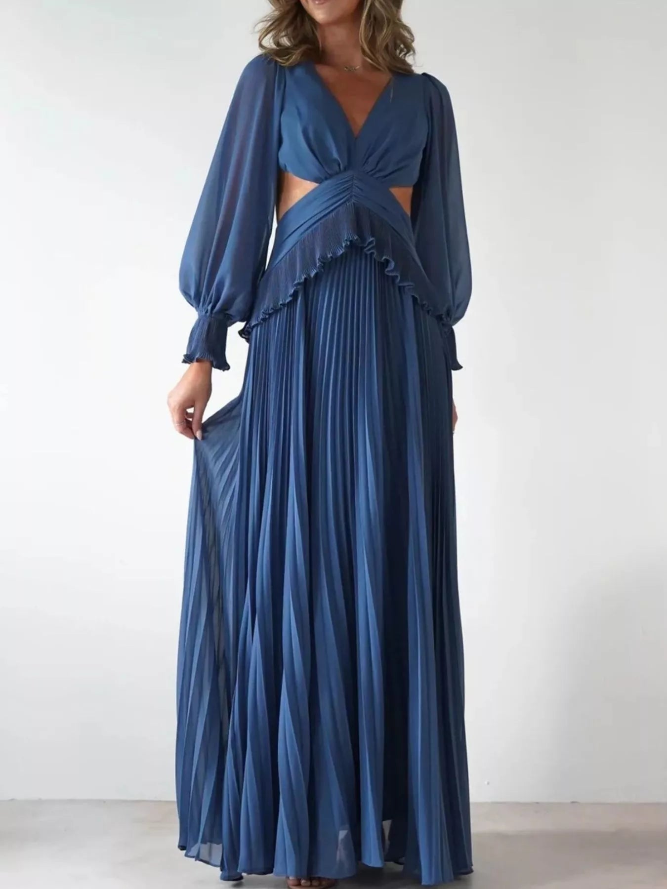 Backless Pleated Long Sleeve Maxi Dress Blue / XL Backless Pleated Long Sleeve Maxi Dress Blue / XL