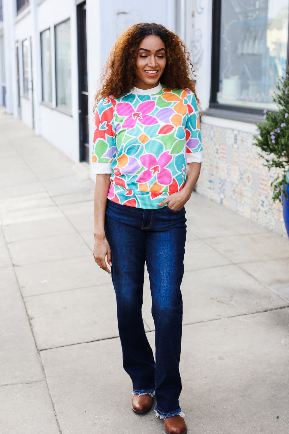 Spring Vibes Multicolor floral Rib Back Bow Tie Detail Top - Charming Charlie