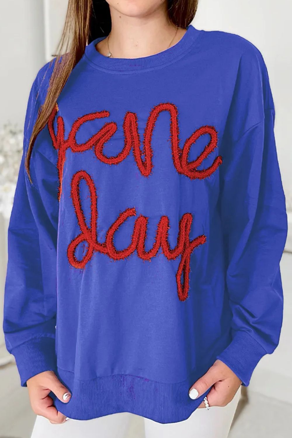 Round Neck Long Sleeve Sweatshirt - Charming Charlie
