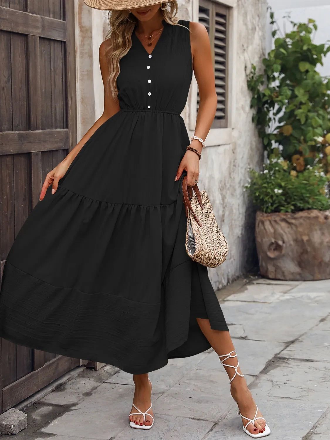 Notched Sleeveless Maxi Tank Dress Green / XL Notched Sleeveless Maxi Tank Dress Green / XL
