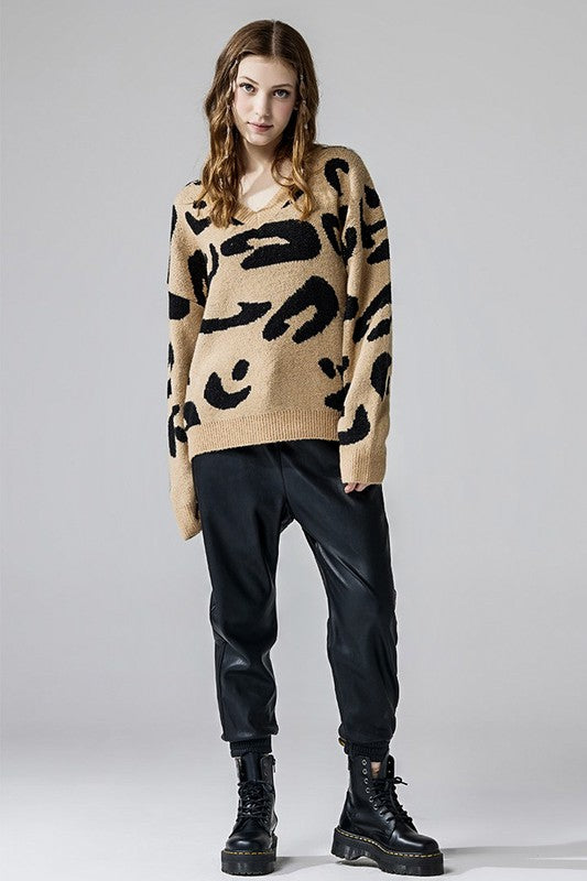 Fuzzy Mohair Jacquard V-Neck Leopard Sweater – Charming Charlie