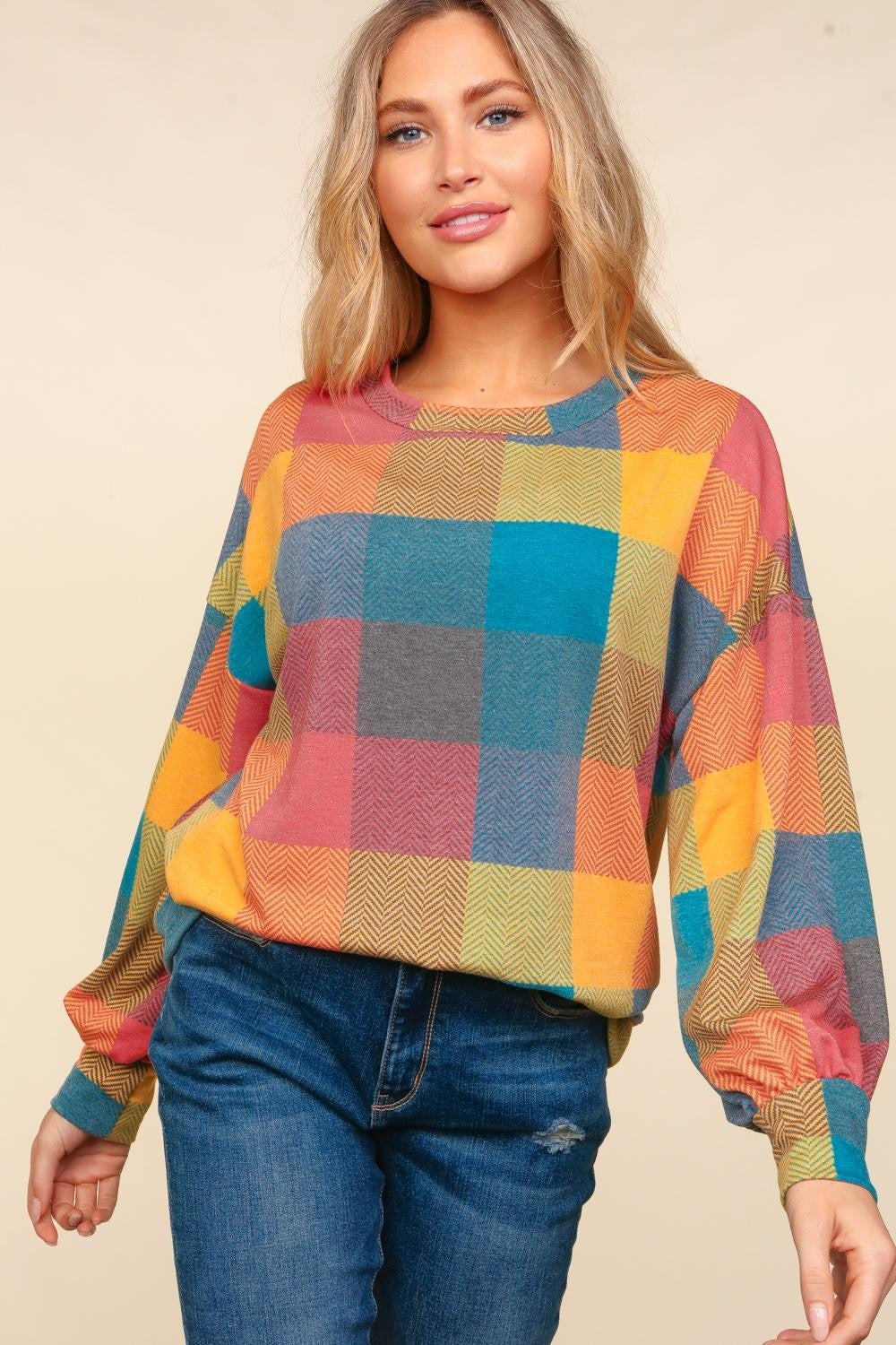 Haptics Round Neck Color Block Plaid Top – Charming Charlie