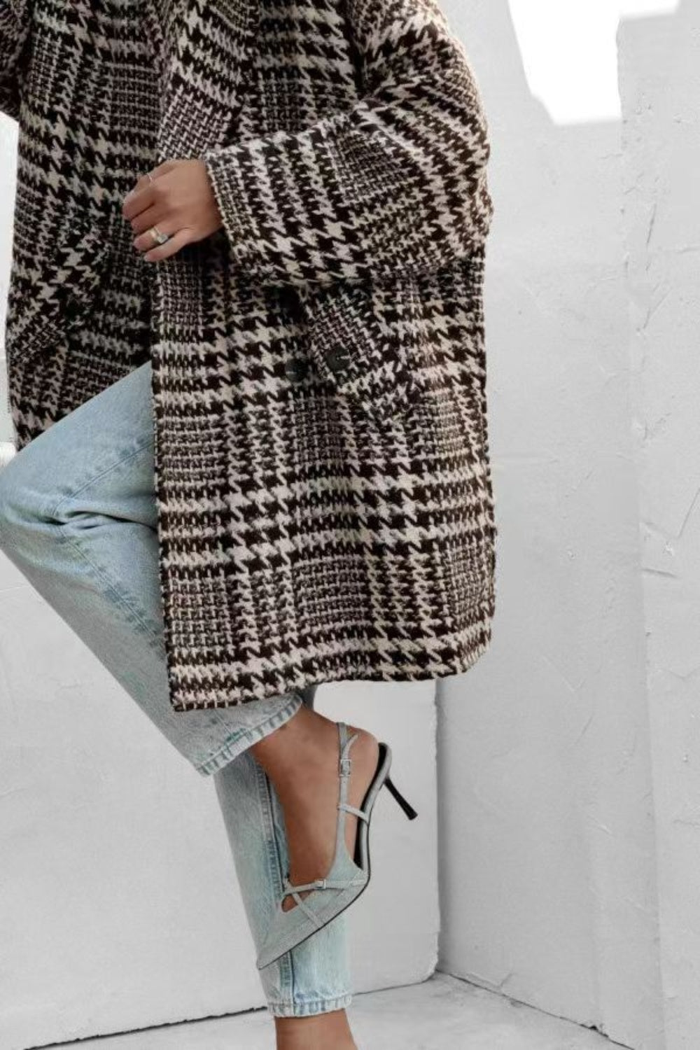 Houndstooth Collared Neck Long Sleeve Coat with Pockets – Charming